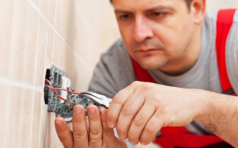 électricien dans le bâtiment Noisiel