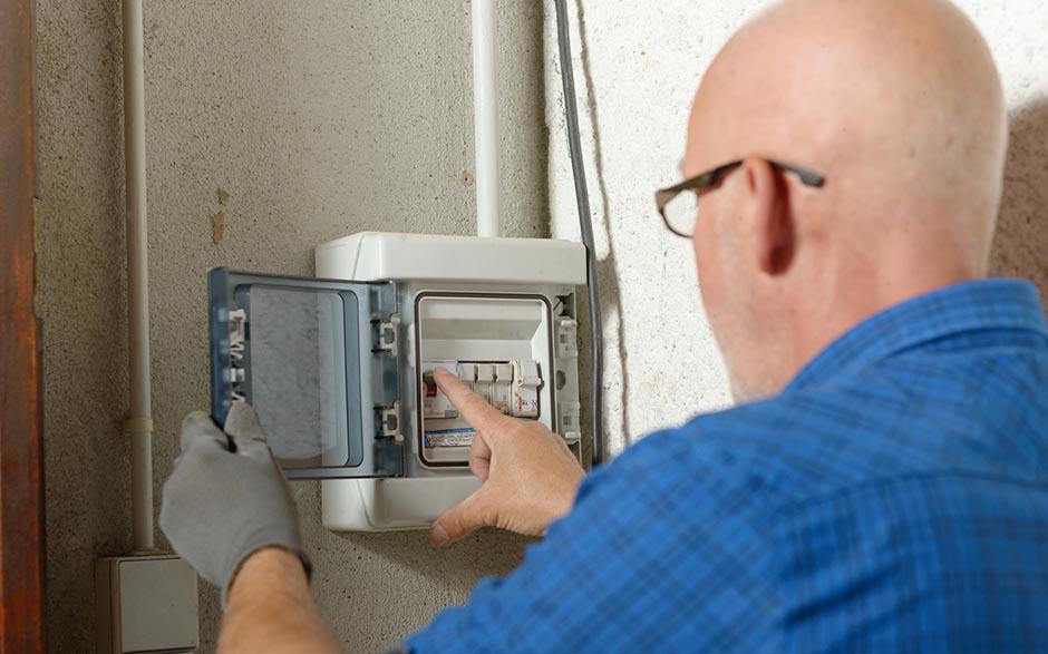 recherche électricien bâtiment Paris 9
